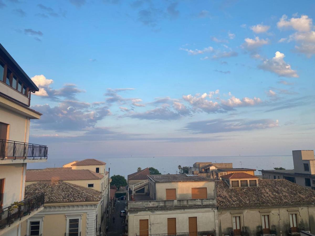 Emerella Guest House Siderno Beach Екстериор снимка