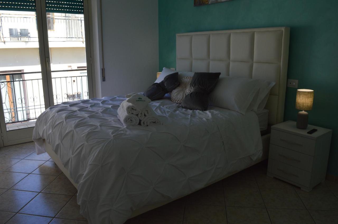 Emerella Guest House Siderno Beach Екстериор снимка